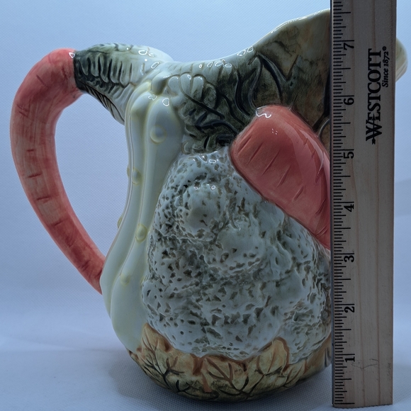 Vintage Lillian Vernon Garden Vegetable Pitcher Ceramic 7.5 Inches Tall - Picture 5 of 9
